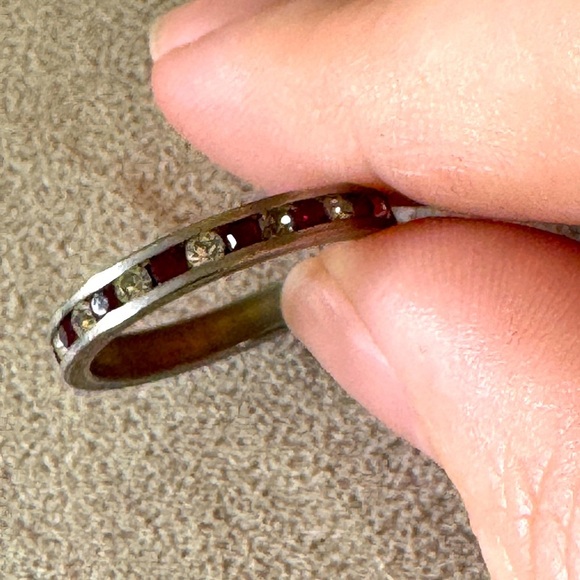 *Final Price* Ruby Silver Ring Size 6.75 Vintage Y2K - Picture 1 of 4
